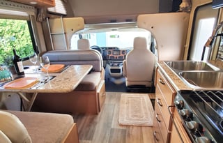 Thor Motor Coach Four Winds 24 Ft.- EARLY PICK UP