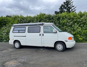 Winnebago VW Eurovan Full Camper