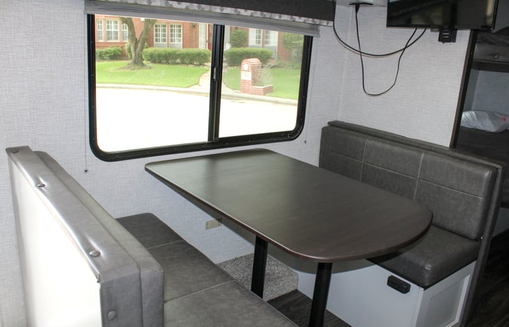 How to convert dinette into sleeper (swipe) next picture