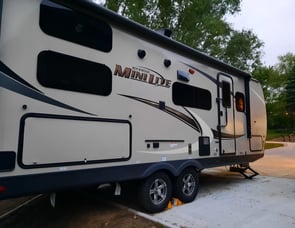 Forest River RV Rockwood Mini Lite 2509S