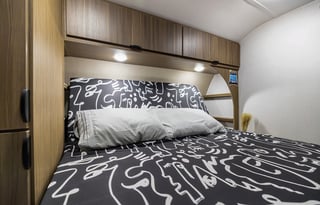 2025 Salem 32BHDS (new, 36ft, sleeps 10!)