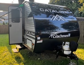Coachmen RV Catalina Summit Series 154rdx