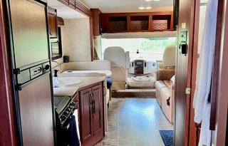 2013 Thor Motor Coach ACE 29 2