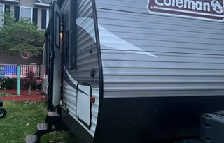 Dutchmen RV Coleman Lantern Series 262BH