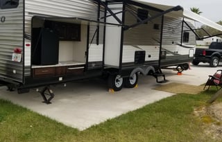 37' Jayco - Insurance Included - Golf Cart Addon