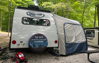 Nomadic Nature Rentals w Luxury Amenities (R-pod)