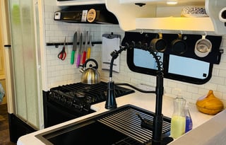 2015 Coachmen Leprechaun 270QB