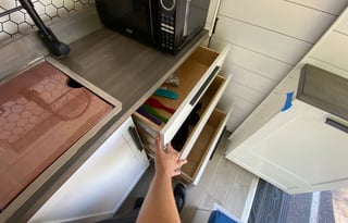 VanDelta: Luxury Travel Vanlife