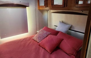 Reddington- 2017 Greyhawk Bunkhouse Motorhome