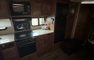 Outdoors RV 27 BHS