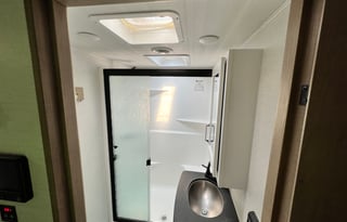 2022 Raptor 352 Toy Hauler