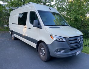 ? Mercedes Sprinter