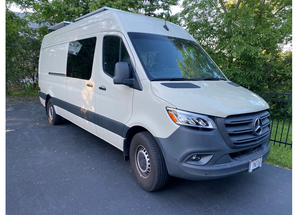 Class B Camping Van rentals in Port Washington