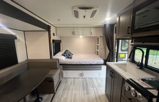 2025 Starcraft Autumn Ridge 188BHS Single Axle