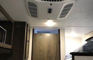 2022 Coachmen RV Clipper Ultra-Lite 17BH