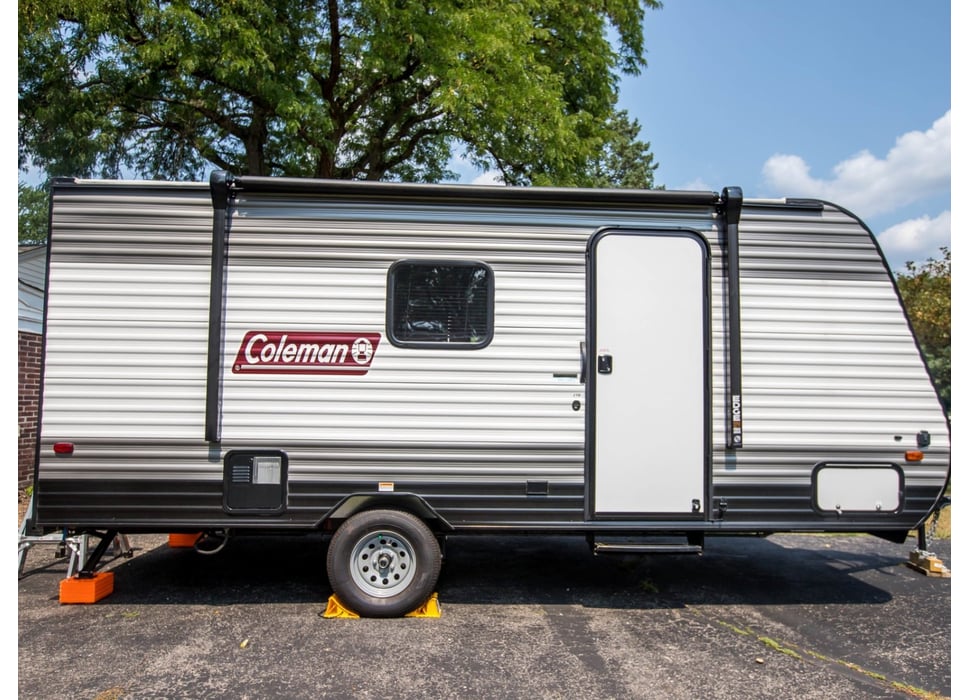 Travel Trailer rentals in Camden