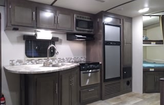 2017 CrossRoads RV Sunset Trail Super Lite SS264BH