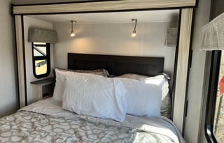 2022 Forest River RV Sunseeker Classic 3010DS Ford