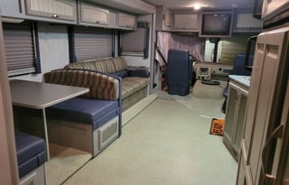 Gorgeous Fleetwood RV Terra LX 34N Bunkhouse