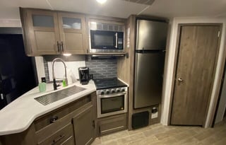 River Run 35 ft Bunkhouse- North GA Pet friendly