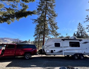 Keystone RV Cougar Half-Ton 25DBSWE