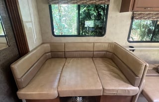 Thor Motor Coach A.C.E. 30' Class A Motorhome