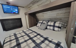 2 bedroom☆quad BUNKS☆Fireplace