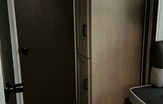 Pet Friendly Luxury Family Retreat on Wheels