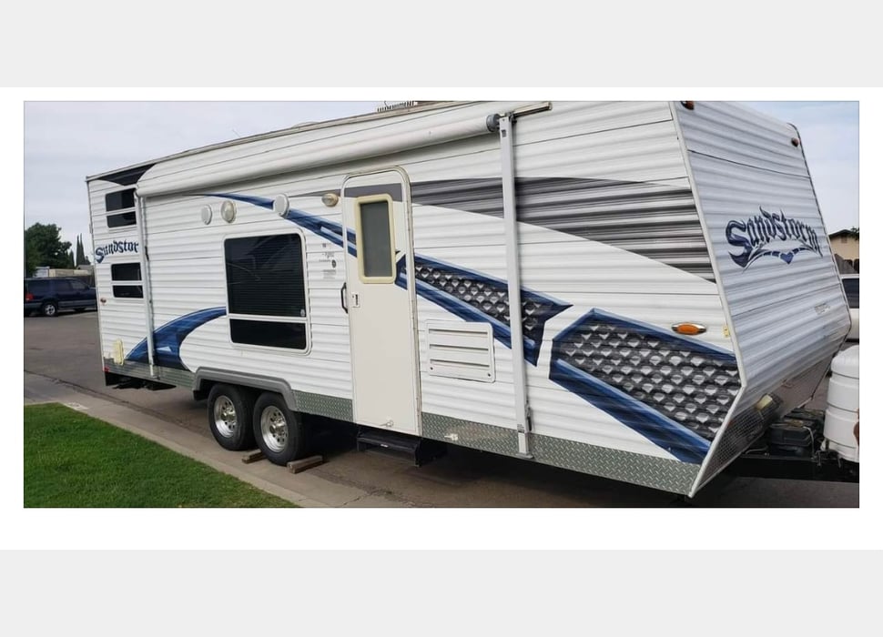 Fifth Wheel rentals in Oakdale