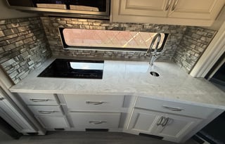 Leo's Legend- 2022 Holiday Rambler Navigator