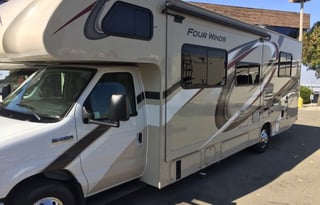 2020 Thor Motor Coach Four Winds 28Z