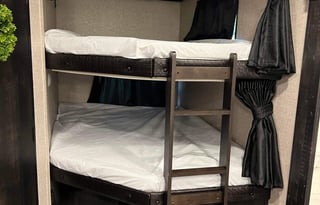 2022 Jayco Jay Feather HAL814