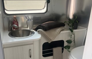 2019 Airstream Bambi - LainnaBug