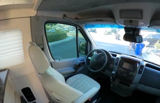 2014 Airstream RV Interstate Interstate Lounge Wardrobe