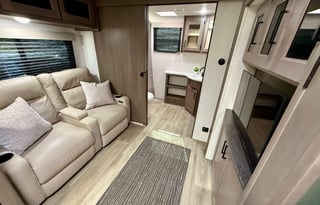 Grand Design Transcend Xplorer 260RB