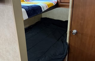 Sasha & Son Family Camper