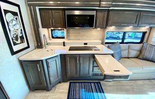 Diesel "MOLLY" King, 2 FULL BATHS!!