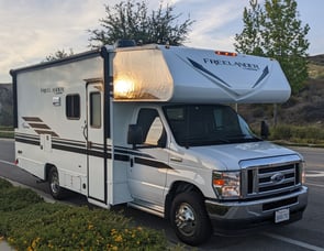 Coachmen RV Freelander 22XG Ford 350