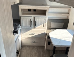 Cruiser Shadow Cruiser 280QBS