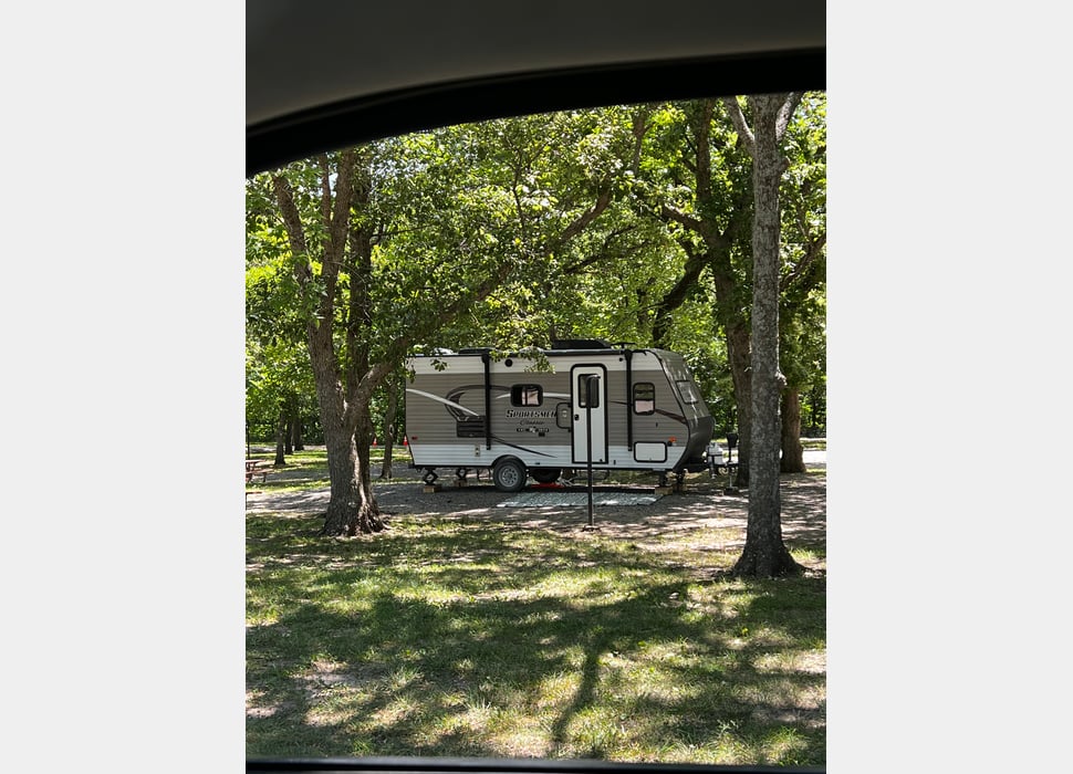 Travel Trailer rentals in Goddard