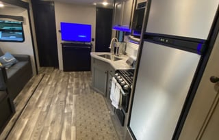 2022 Starcraft Super Lite 261BH