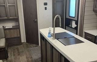 2021 CrossRoads RV Sunset Trail SS331BH