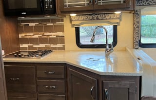 2018 Thor Motor Coach Four Winds 31W