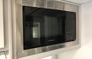 2021 Keystone Bullet 2 BD (1 1/2 BA) Delivery only