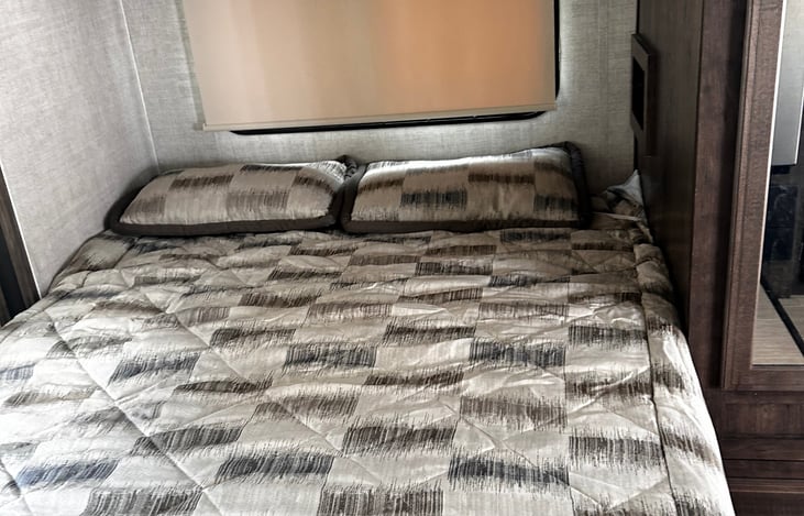 Bed with matching Sham