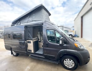 Winnebago Solis 59PX