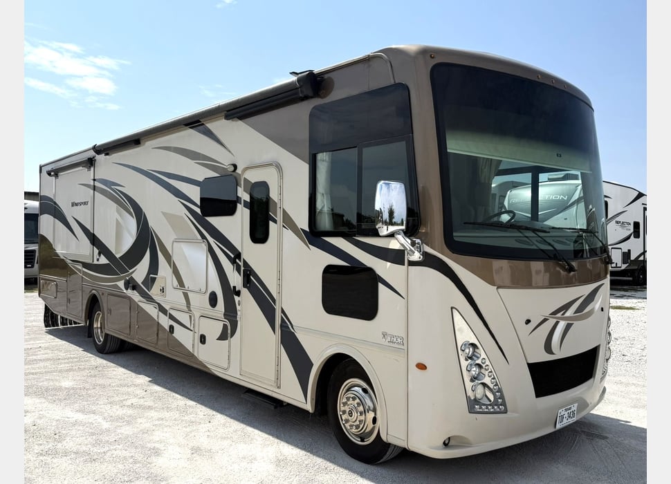 Class A Motor Home rentals in Dallas