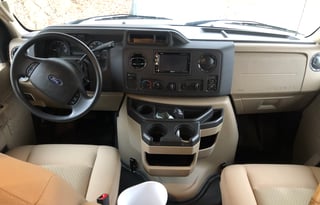 John‘s Thor Motor Coach Four Winds 22E