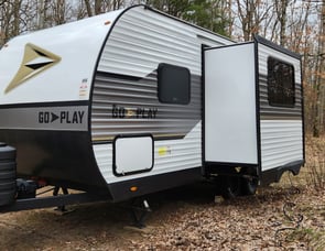 Highland Ridge RV Go Play 20FB