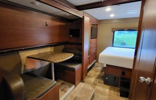 2017 Thor Motor Coach 30FE - ADVENTURE IS CALLING!